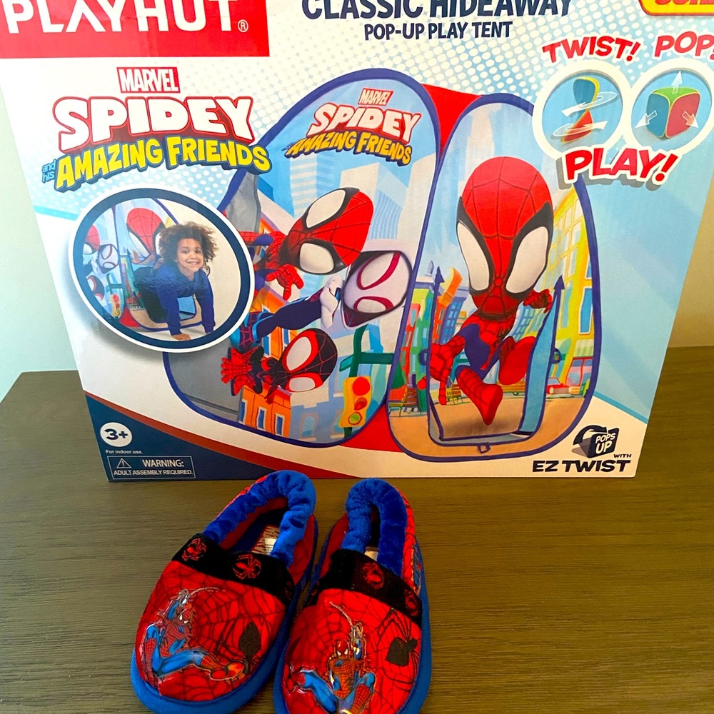 Marvel Spider-Man kids pop up tent hut and slipper shoes